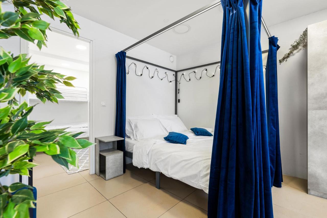 Sirena Apartment - Self Check-In And Free Parking タリン エクステリア 写真